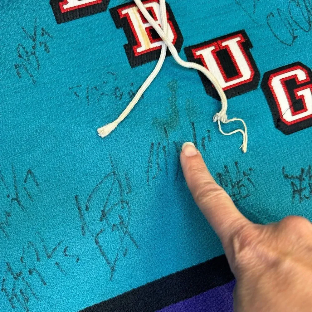 Vintage Bossier Shreveport Mudbugs CHL Team-Signed Jersey - Youth L/XL, SP Brand
